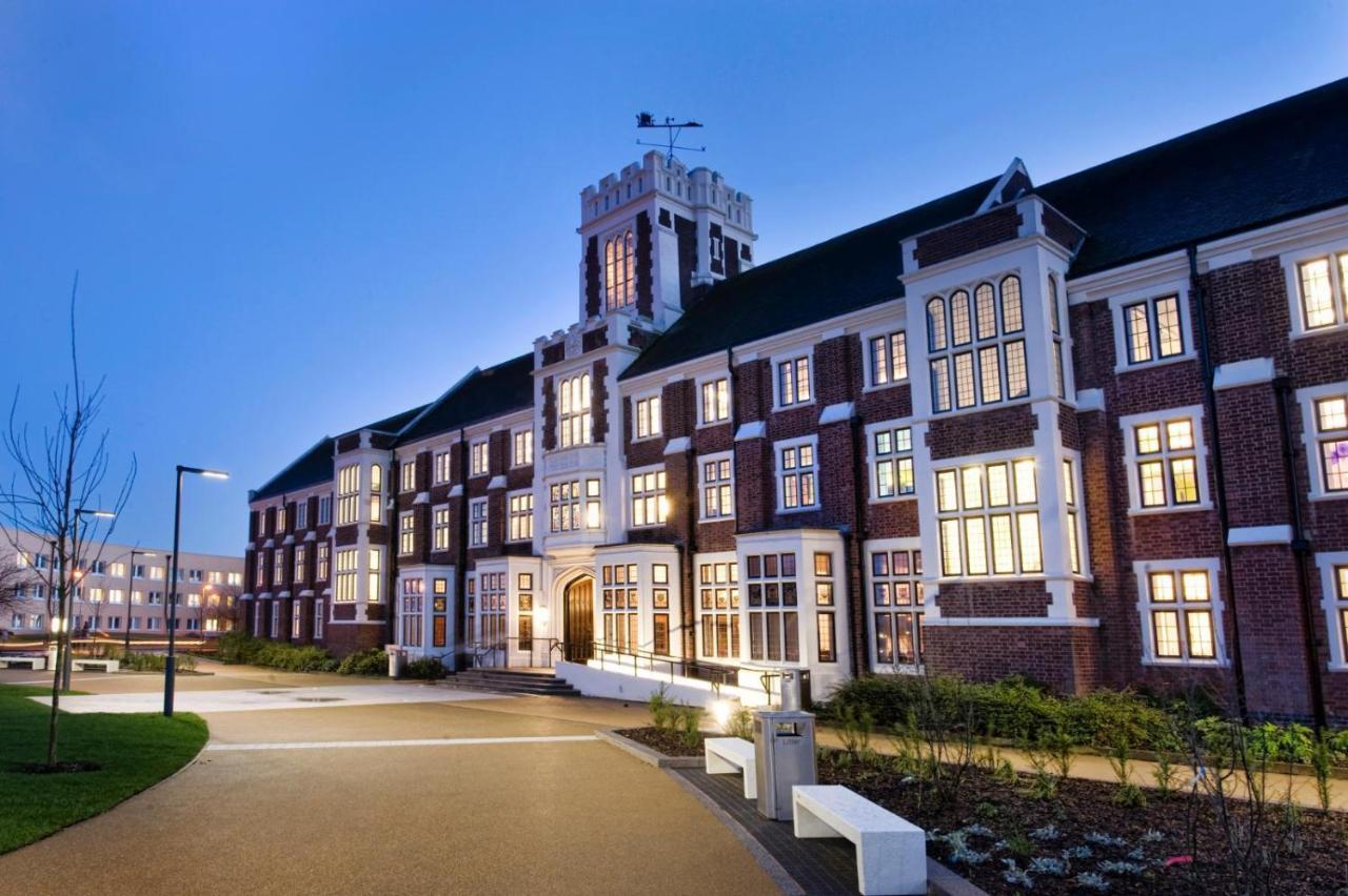Town Centre Apartment With Free Parking Loughborough Exteriör bild